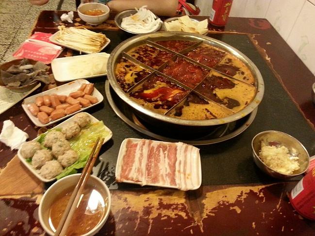 餐飲品牌定位：做火鍋店的品牌定位需要考慮哪些因素？